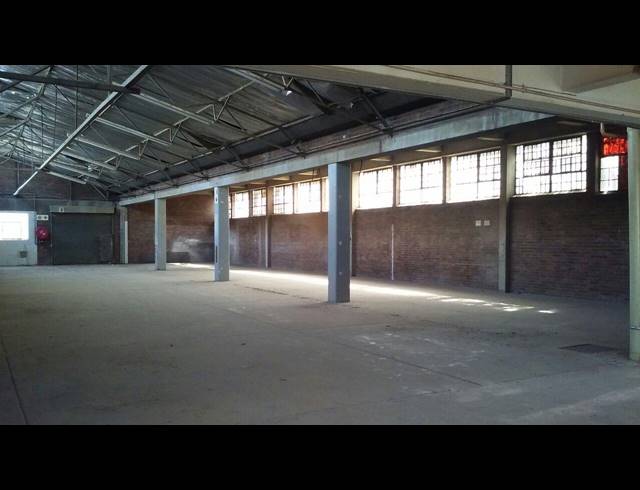 839M² WAREHOUSE TO LET IN BENROSE